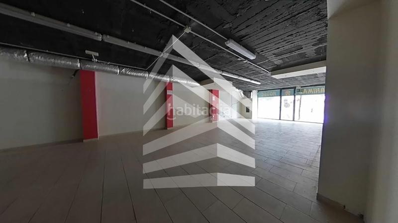 Foto d5510e80-206f-48f6-a4b4-8bd9e89312ce. Local commercial dans Instituts Granollers