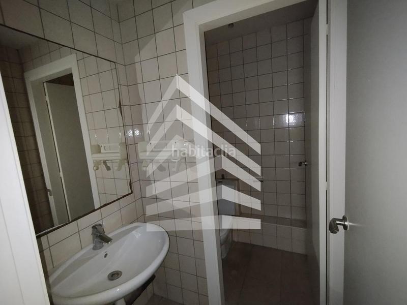 Foto 16eb0d9c-fc50-46d2-87c8-81cf1ae207fb. Locale commerciale in Instituts Granollers