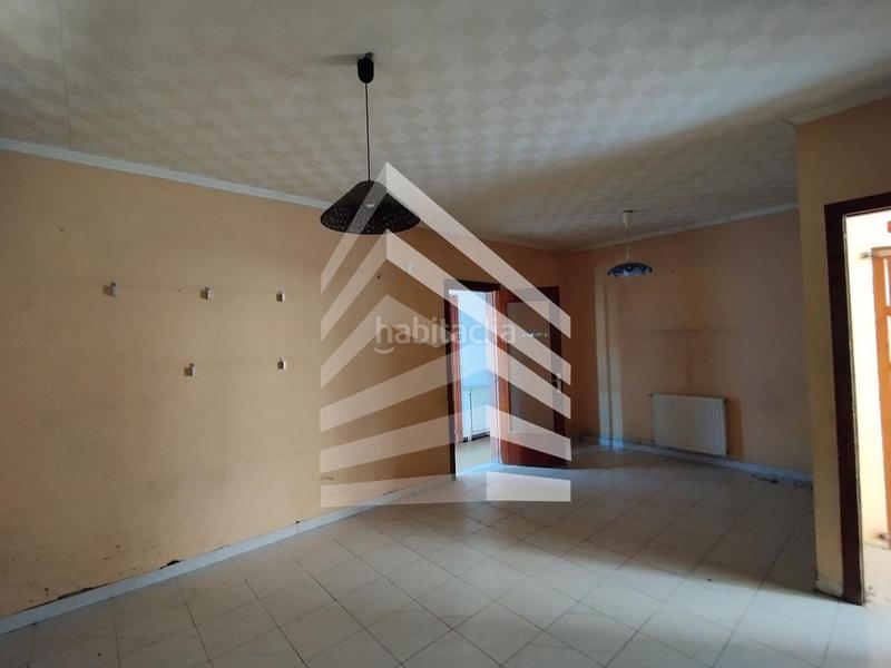 Foto c4d1e34e-f38d-48e2-b844-619ab7b96a98. Haus in Riells Escala (L´)