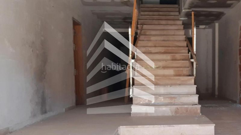 Foto dff5fa05-5d7e-4707-820e-f58317ca06e6. Edifici a Deltebre