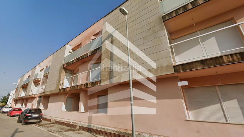 Foto da83ddcc-f038-4e29-84ee-56bc35d2c88f. Edificio en Deltebre