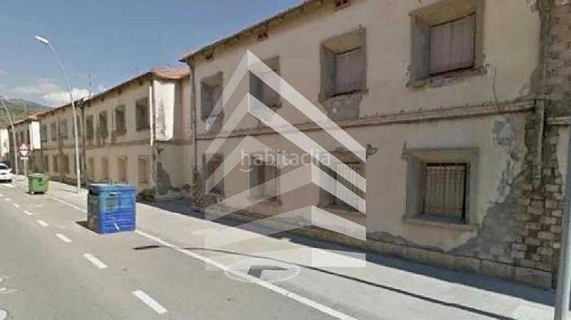 Foto 2ac119c1-6a2a-413d-9708-789373eee2f0. Edificio en Pobla de Segur (La)