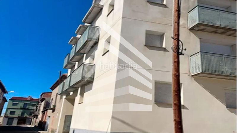 Foto d85a11d5-27d9-4ebc-bf99-c025454cfb24. Edificio en Vilanova de la Barca