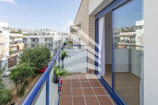 Etagenwohnung  Carrer ramon figueras