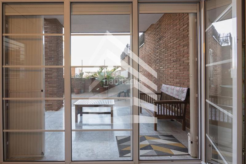 Foto 97654ef9-7be0-45cd-a00b-f6d2e8ffa86b. Casa amb calefacció a La Font d´en Fargues Barcelona