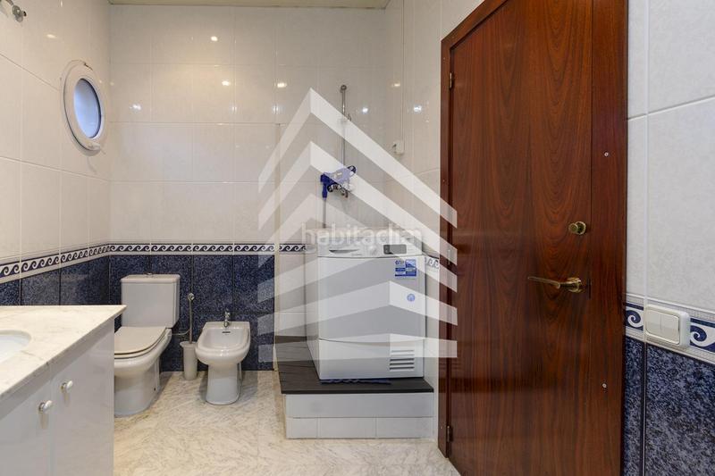 Foto aa744ad8-d022-4727-ac3d-f4cb20cf6019. Casa amb calefacció a La Font d´en Fargues Barcelona