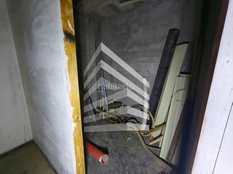 Foto d0d35d9d-d47a-4bda-bea1-50e3e8abdf43. Geschäftsraum in Tàrrega