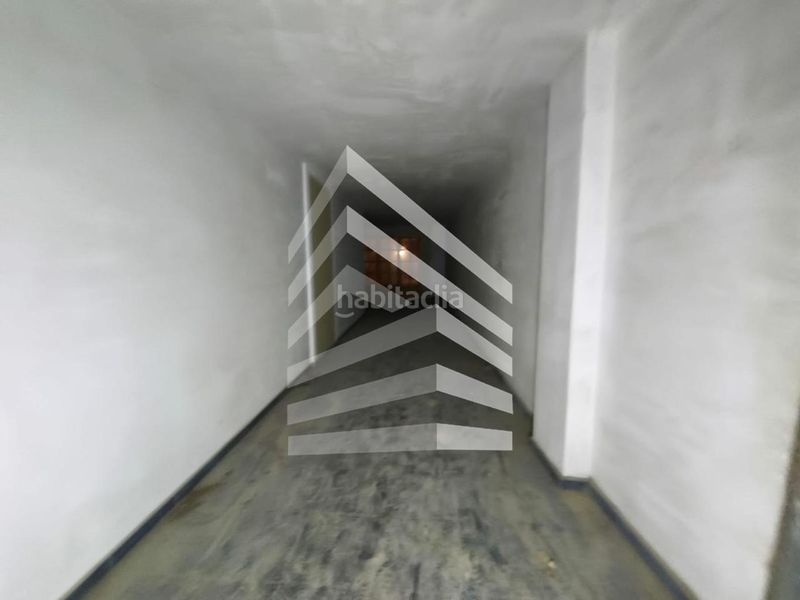Foto 5c4b53d0-b51c-48a2-aa2b-15adf89b01b2. Local comercial a Tàrrega