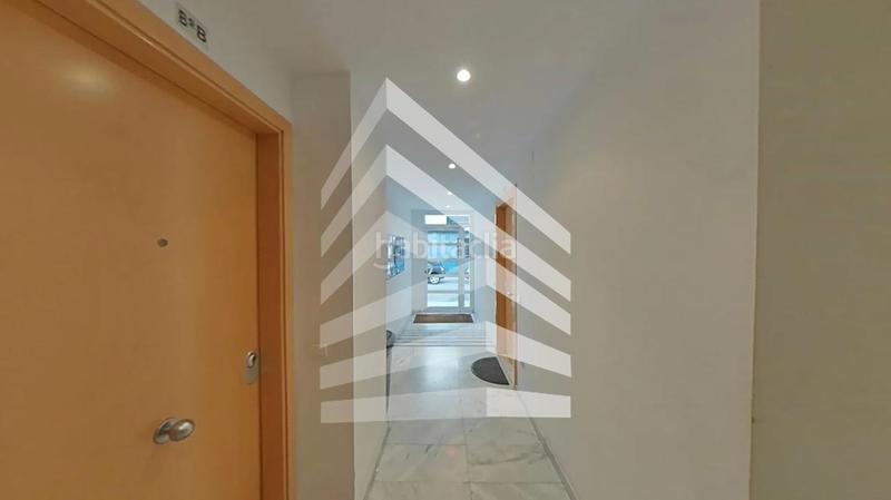 Foto f947de28-8565-4d1c-b33a-62587b935297. Pis a Ca n'Anglada Terrassa