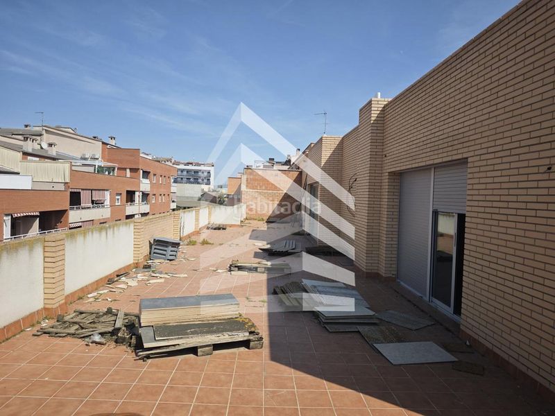 Foto 0e7a9ac4-fa0a-4b3c-af23-e8efdf045ed2. Edificio in Alcarràs
