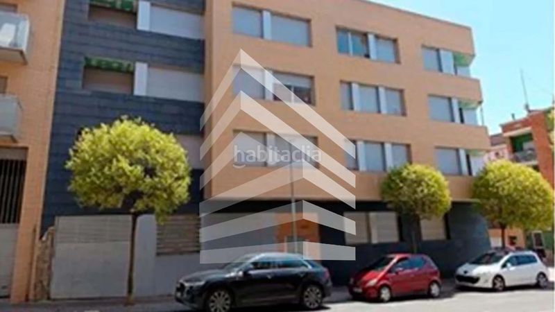 Foto c0315dc0-4a28-496f-b6b4-c22ee8e38866. Edificio in Alcarràs