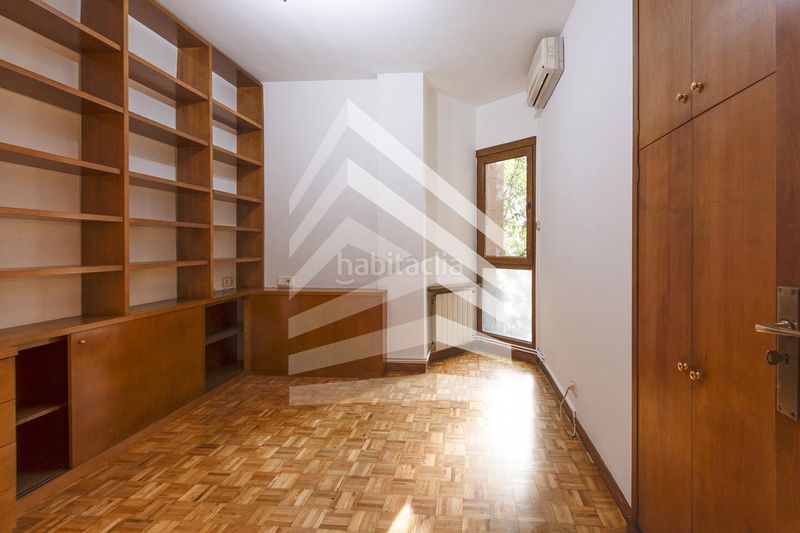 Foto 58f405b6-93f9-41d2-97b6-cf3fea3b0ec6. Pis amb calefacció aparcament a Sant Gervasi - Galvany Barcelona
