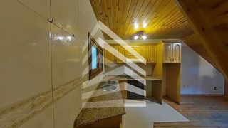 Zweistöckige Wohnung  Carrèr nau