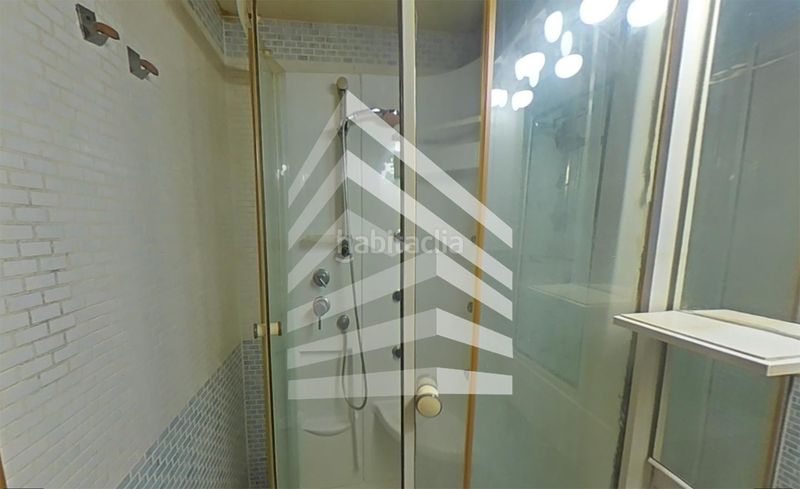Foto 3adc943e-ff9a-4fb5-a5ba-9b09428d4ddc. Apartament a El Pedró Cornellà de Llobregat