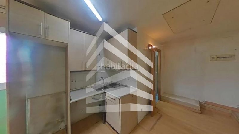 Foto bee095fa-7fc2-484e-9543-ba7b363a0d6c. Apartament a El Pedró Cornellà de Llobregat