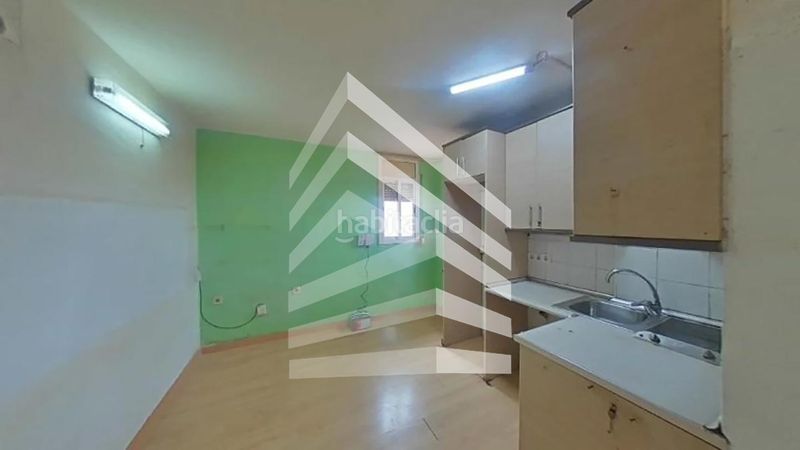 Foto b242d7cc-7e39-421c-8050-5600a6ee4d12. Pis a El Pedró Cornellà de Llobregat