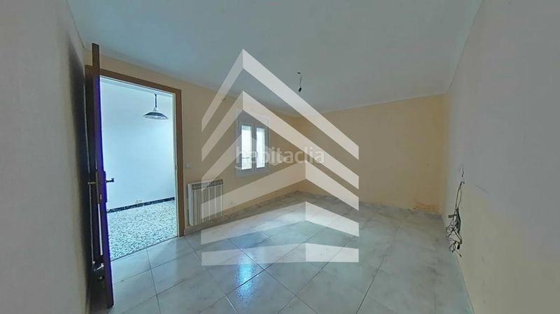 Foto dbab9009-27e6-40c6-bc7f-322114158d1d. Casa a Pobla de Segur (La)