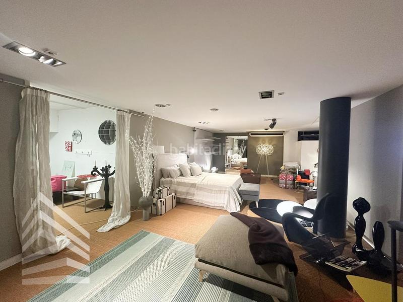 Foto f4336976-6bd0-431f-a032-0d6a594a1a8b. Local comercial a Solsona