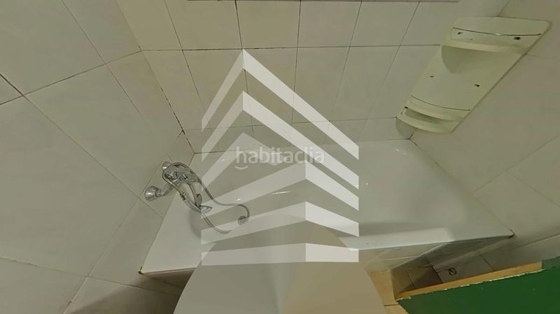Foto 44f473d0-5b3e-494b-b1c2-fdca40d8234d. Planta baixa a Poblenou Barcelona