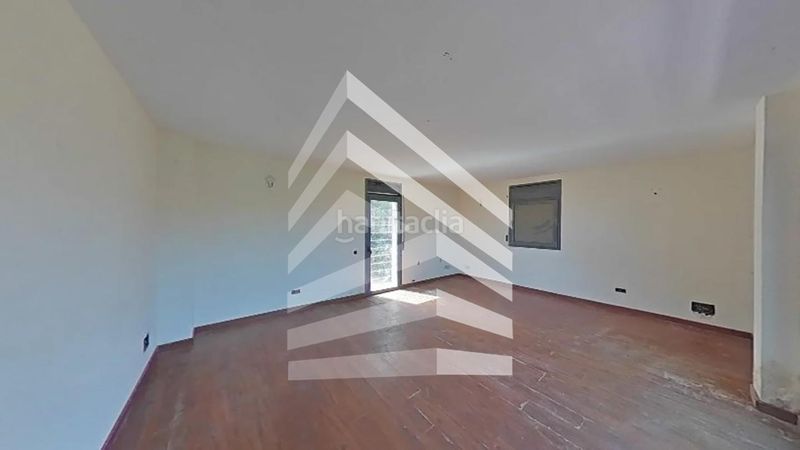Foto 0b3c0193-4a6a-4925-bdd0-3ad79a607643. Casa a Cervelló