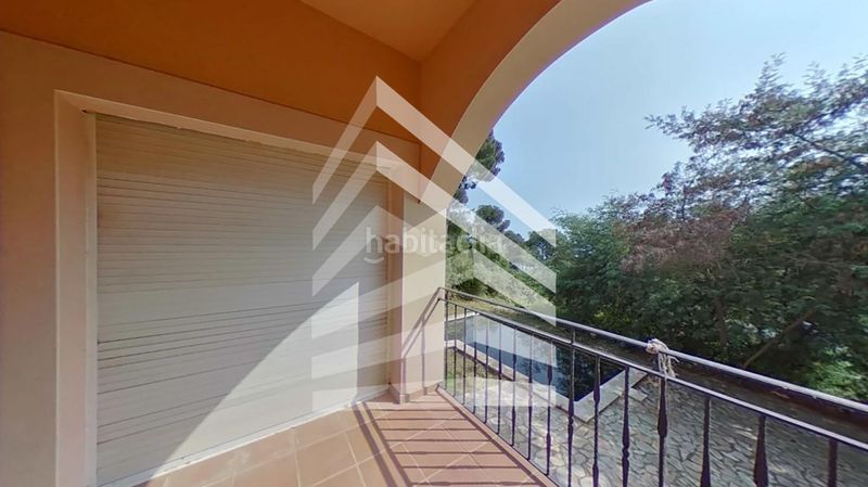 Foto 065ae945-f264-449a-a9f7-c49a16854546. Casa amb piscina a Serra Brava Lloret de Mar