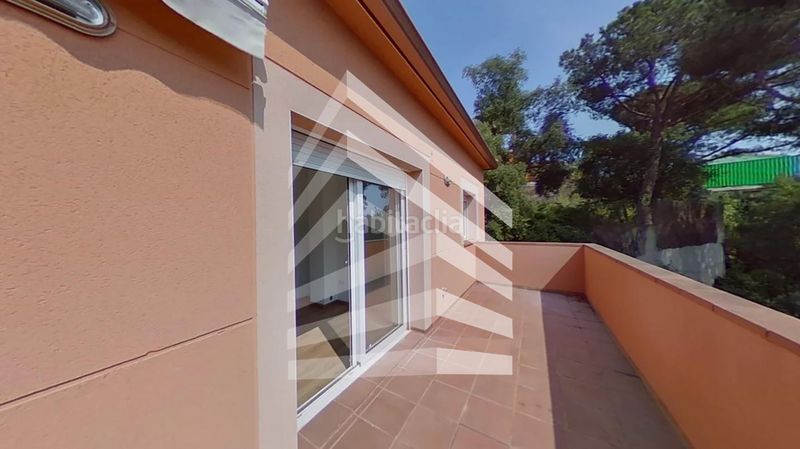 Foto 174761d8-a476-485a-9ce8-46814c26fb3d. Casa amb piscina a Serra Brava Lloret de Mar