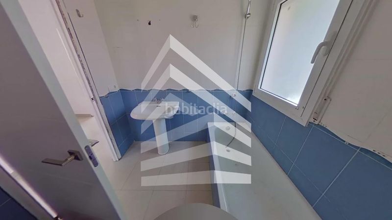 Foto a17dc16a-f3c6-47b1-abeb-d1c76c21ce14. Casa amb piscina a Serra Brava Lloret de Mar