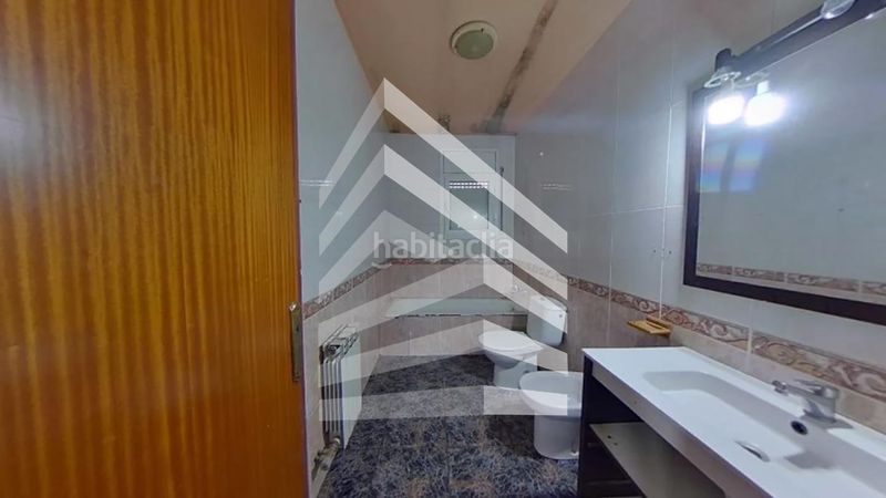 Foto 0584a1ee-a076-4ff8-9a94-f310ebc5869e. Casa amb calefacció a Aiguaviva Parc Vidreres