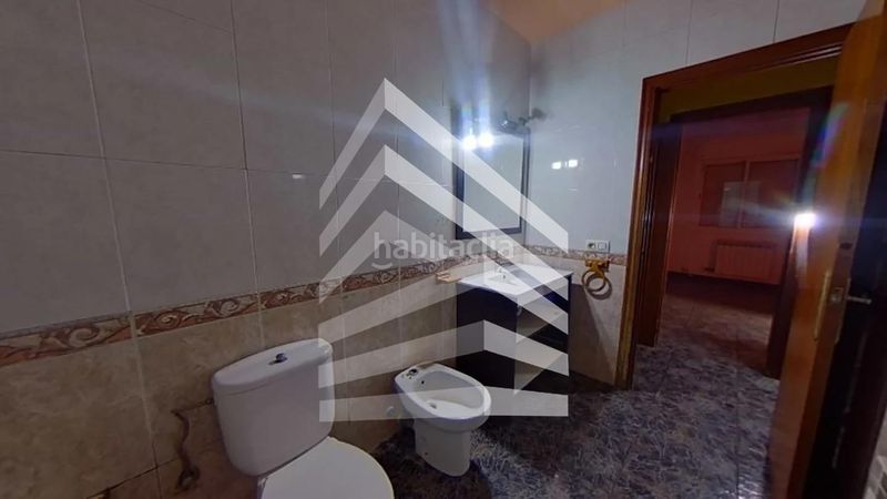 Foto 1e265e03-dd2c-4e8f-97fc-bd17481be2d9. Casa amb calefacció a Aiguaviva Parc Vidreres