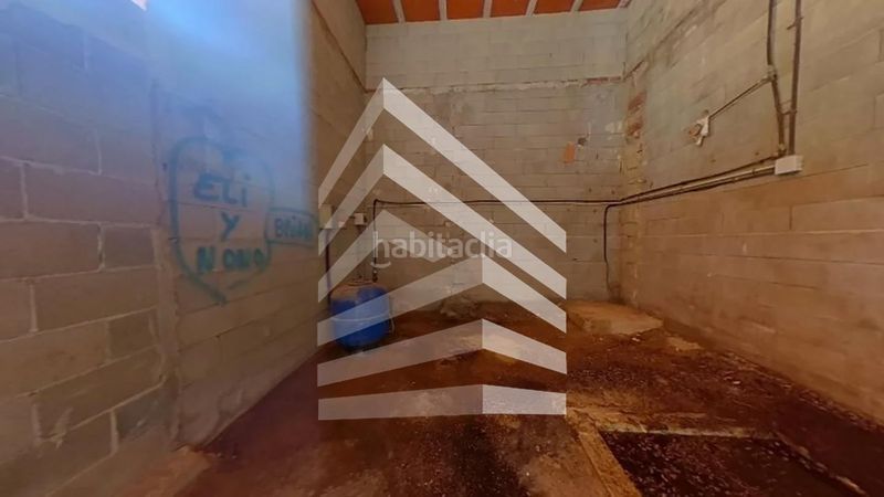 Foto 7b8e1542-e418-44cf-a359-45a87614c8ba. Casa amb calefacció a Aiguaviva Parc Vidreres