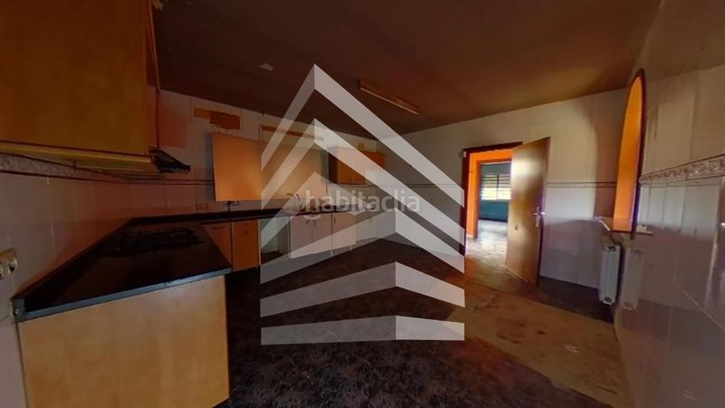 Foto faef36b2-a36b-4e07-b680-45c060a798d7. Casa amb calefacció a Aiguaviva Parc Vidreres