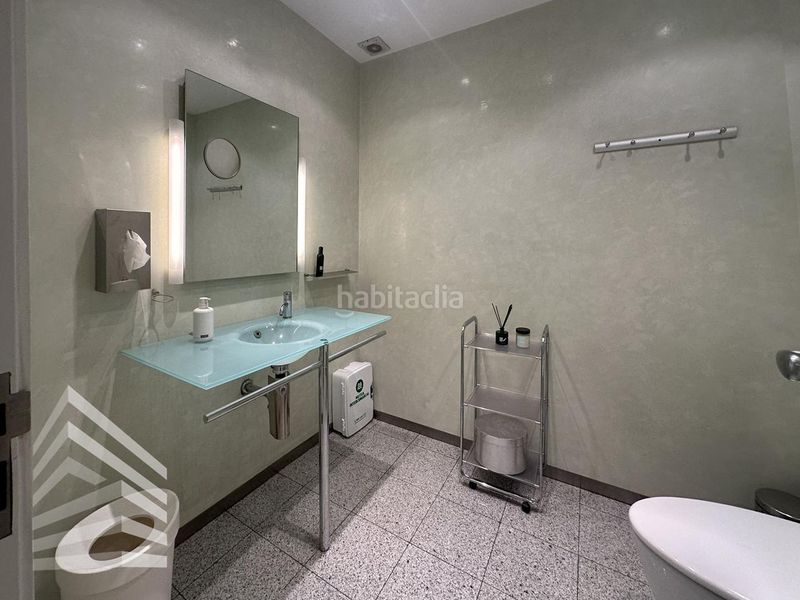 Foto 35b1ea11-6c2d-4f40-8579-9b52e46abe62. Local comercial a Solsona