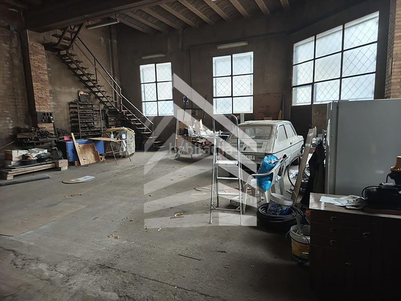 Foto a1fb7a6d-d505-4693-a30f-82da16a307e4. Local comercial a Solsona