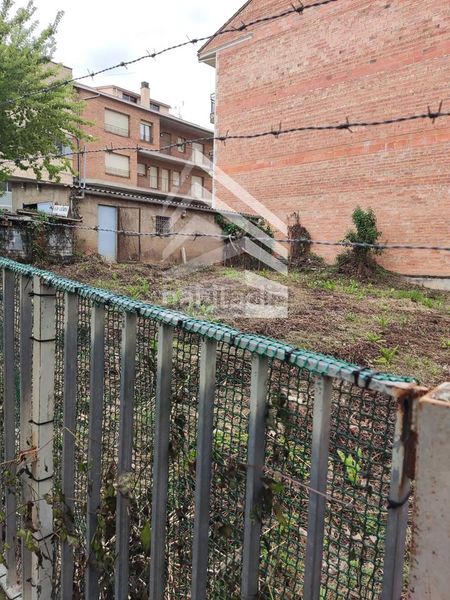 Foto 81e368ea-ca30-4f5a-9cb4-630579fcd713. Terreny residencial a Solsona