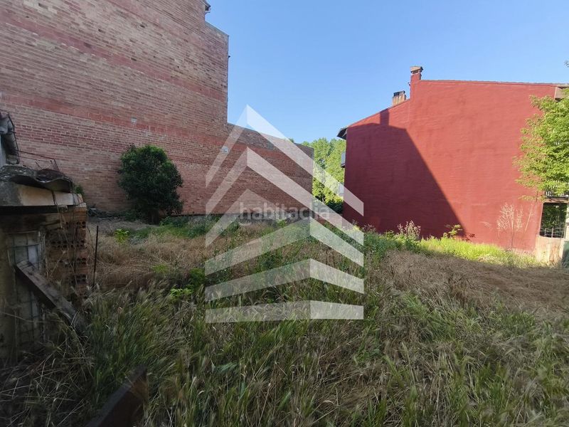 Foto ddba87b9-a1a8-4c91-bdf1-38f2878b8a18. Terreny residencial a Solsona
