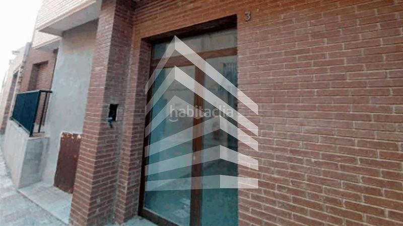 Foto 7e8399e0-6ea9-4cd7-bb49-968a48479073. Edificio in Castellnou de Seana