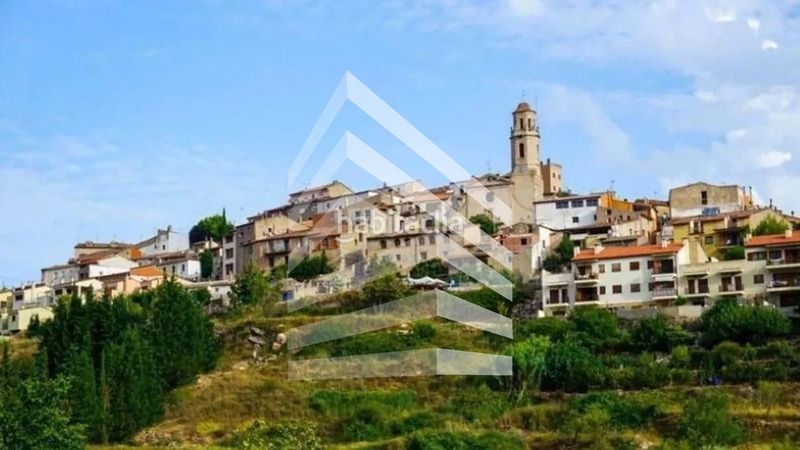 Foto 4274a91b-0e3b-4d9a-8bfa-d085277513b6. Casa amb aparcament a Capafonts