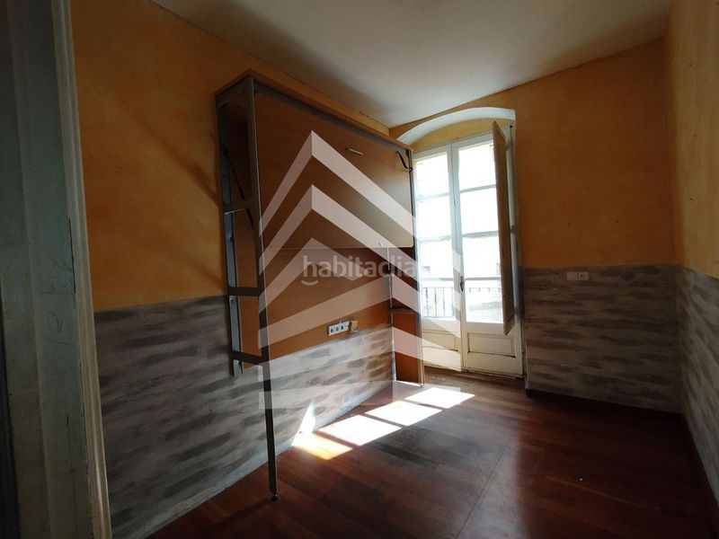 Foto 3609c824-3c2d-4584-84d1-d1523c666775. Pis a Centre Mataró