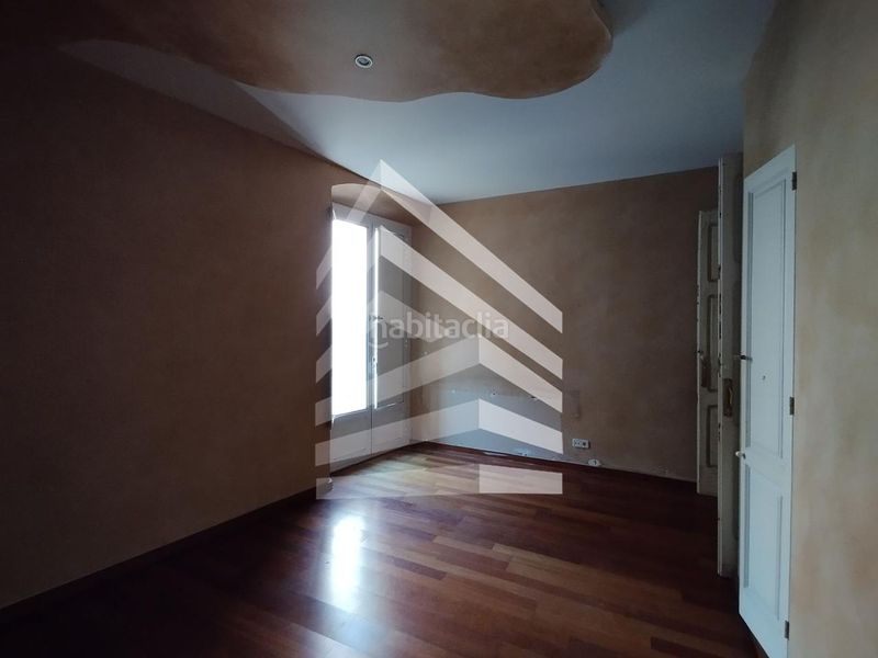 Foto a3a72a7d-f372-4197-b773-95c6f5231c6f. Piso en Centre Mataró