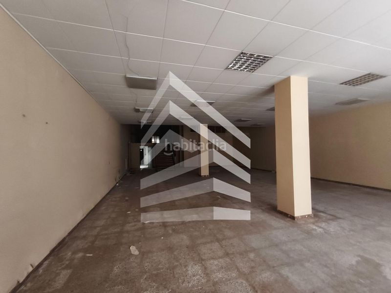 Foto a17b8207-f898-4d0b-9c7c-4ae9e17dd61e. Geschäftsraum in Tàrrega