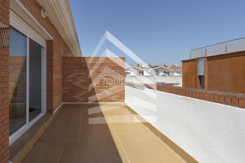 Foto 0714f68f-7711-420f-831e-786cbe59c6b5. Casa amb calefacció aparcament a Les Salines-Pla de Sant Pere Cubelles