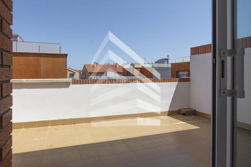 Foto 8be06927-c1a0-429c-80f0-4a32af9bd9cb. Casa amb calefacció aparcament a Les Salines-Pla de Sant Pere Cubelles