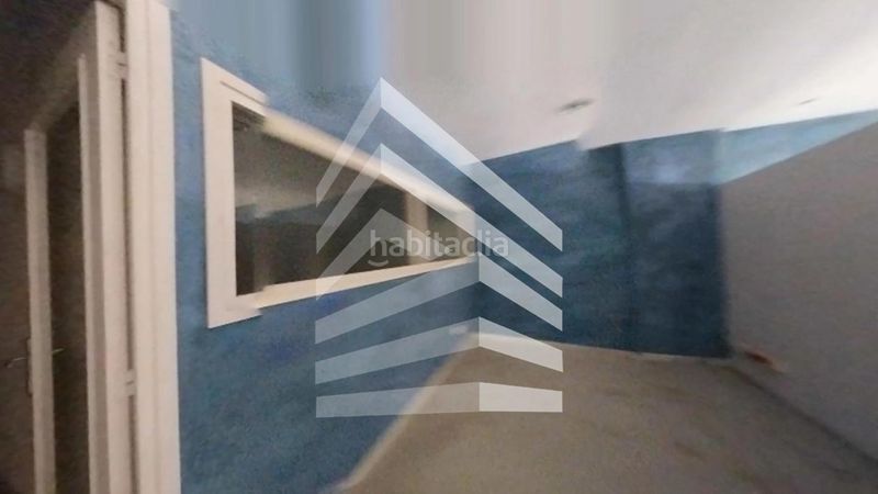Foto ab5ad689-7642-49a5-b926-dba4e955c4f2. Local comercial en Barri del Centre Terrassa