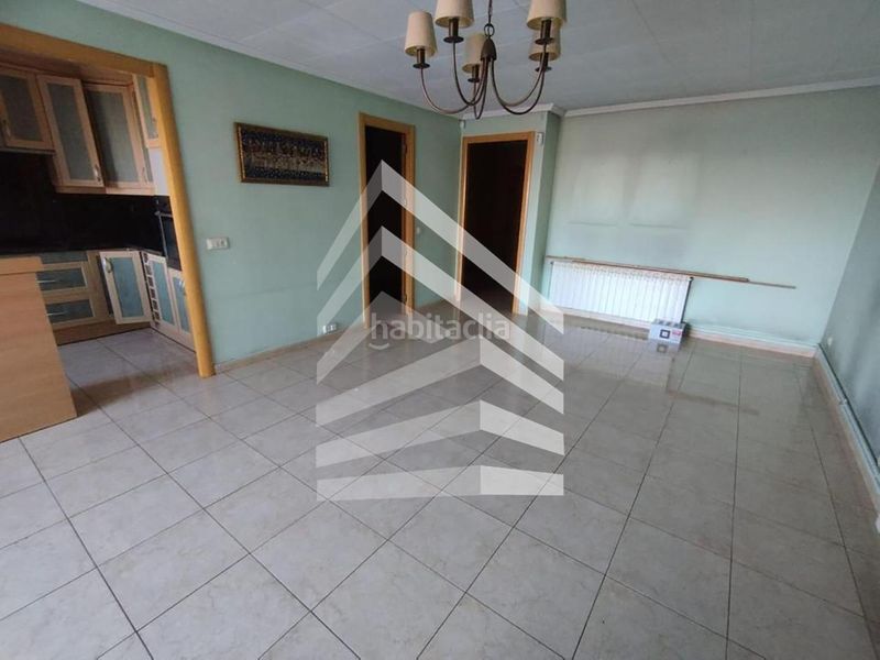Foto d0357aa9-403a-4837-8beb-f10bfeebbdd5. Piso en Tornabous