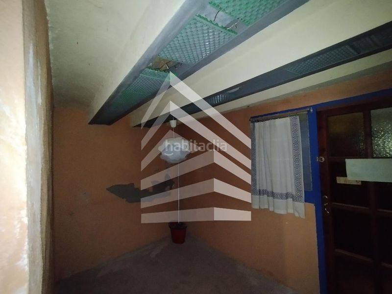 Foto 0a94e41b-448b-4a50-8ef4-1d07a9a0e34a. Edifici a Caldes de Montbui