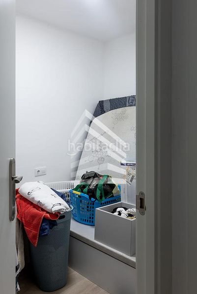 Foto 4c262f66-75c8-4367-b670-8ca68c66f0ba. Pis a Prosperitat Barcelona
