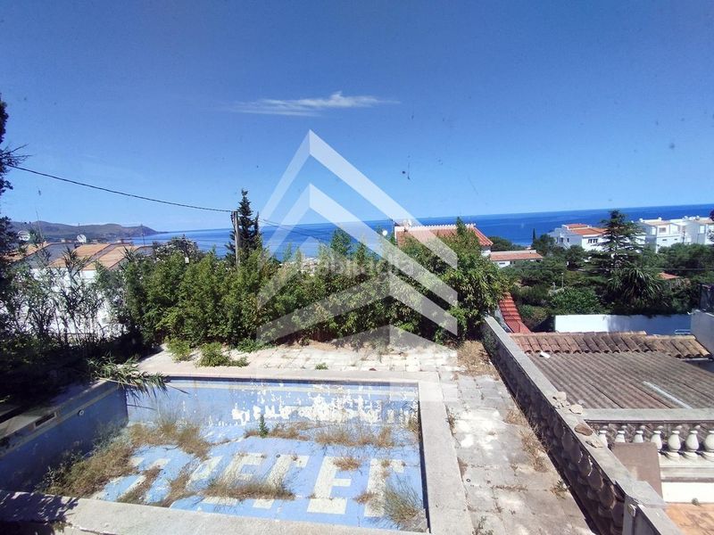 Foto 33ac404c-dace-4fe6-a3da-4a843028ebda. Casa amb piscina a Cau del Llop - Super Fener - Fener Llançà