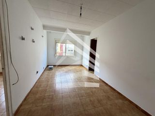 Etagenwohnung  Calle de cristòfor colom