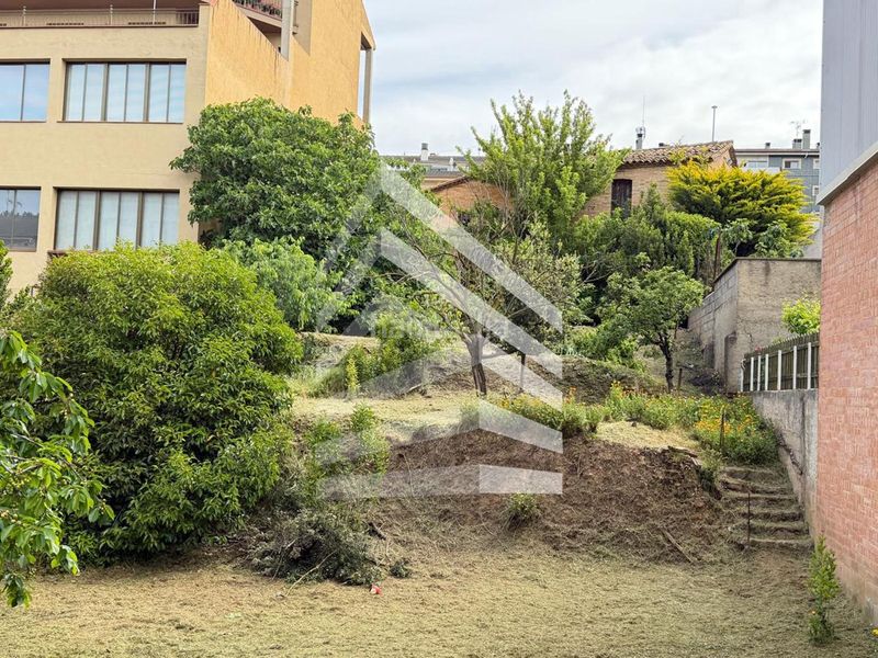 Foto c4150d55-636f-4f8e-b254-98b1204b8d81. Terreny residencial a Solsona