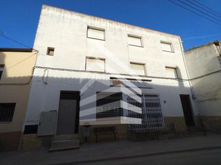 Haus  De la bassa